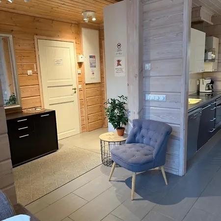 Koivulankaari 5 B *